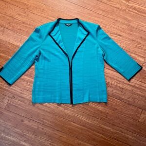 Misook teal unlined knit jacket with black piping, 3/4 sleeves, size L.